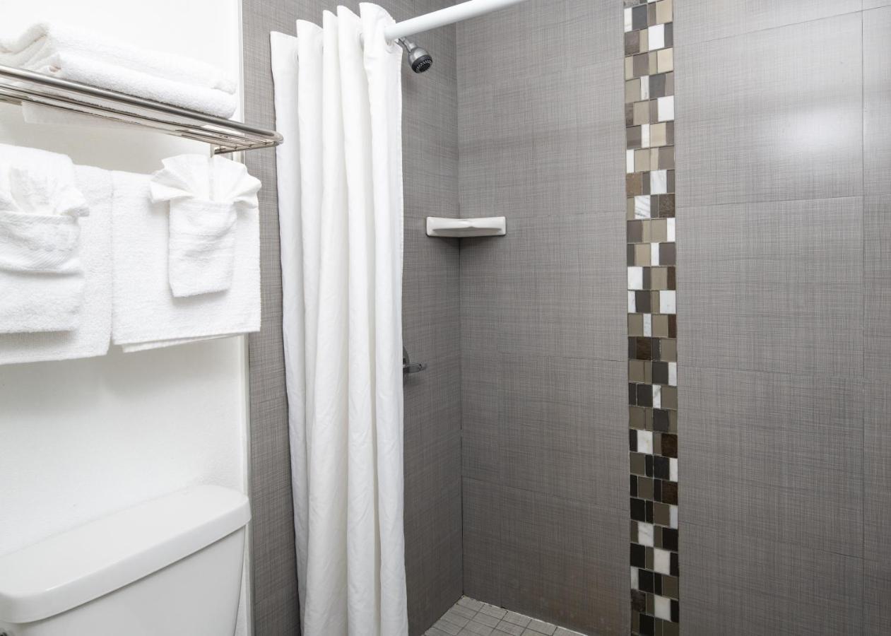 קארסלבד Scandia Motel מראה חיצוני תמונה