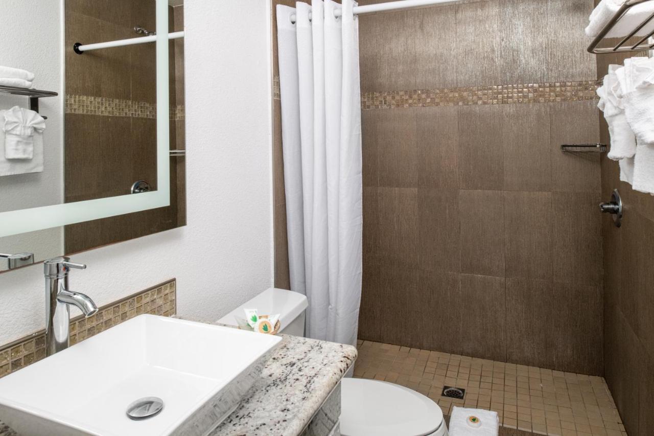 קארסלבד Scandia Motel מראה חיצוני תמונה