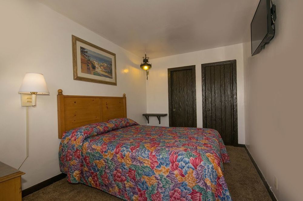 קארסלבד Scandia Motel מראה חיצוני תמונה