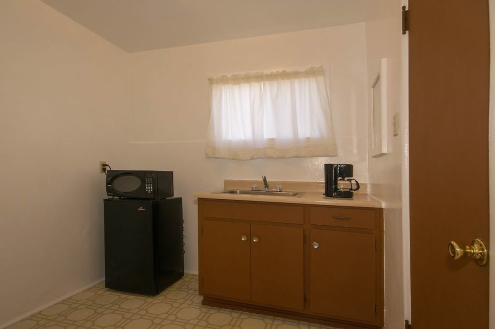 קארסלבד Scandia Motel מראה חיצוני תמונה